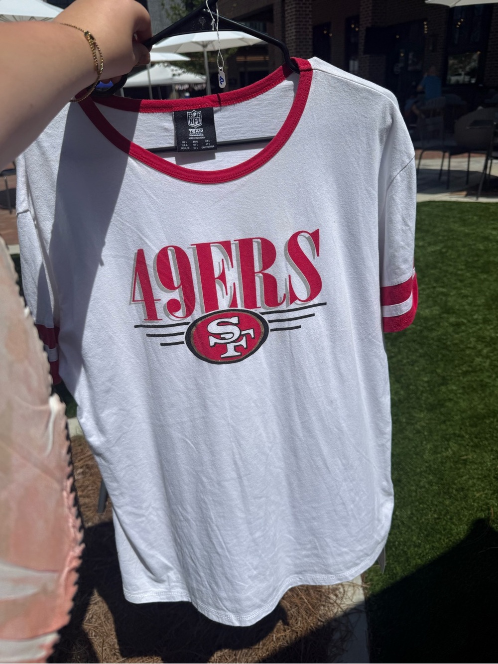 NFL White & Red 49ERS Short Sleeve Tee